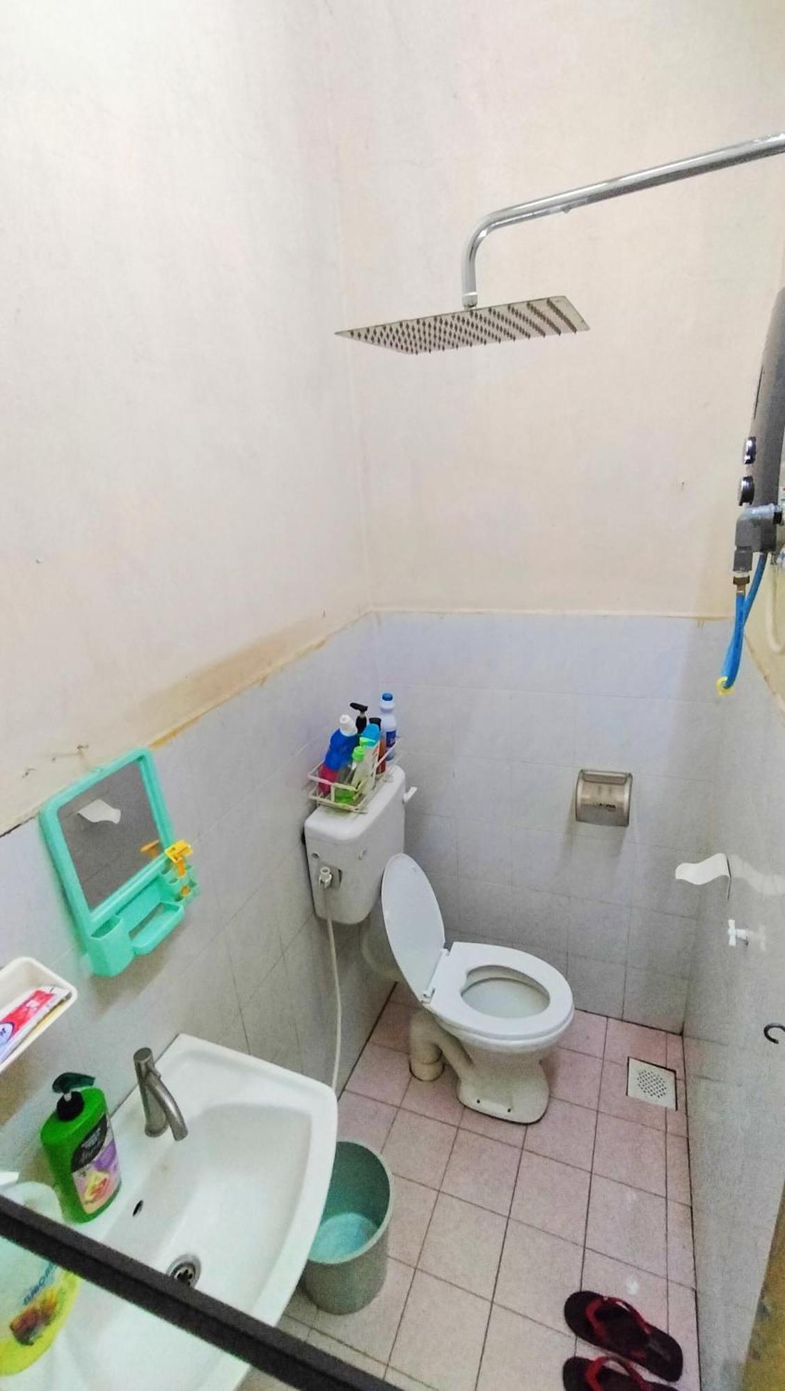 Homestay Melewar Parit Raja Exterior foto
